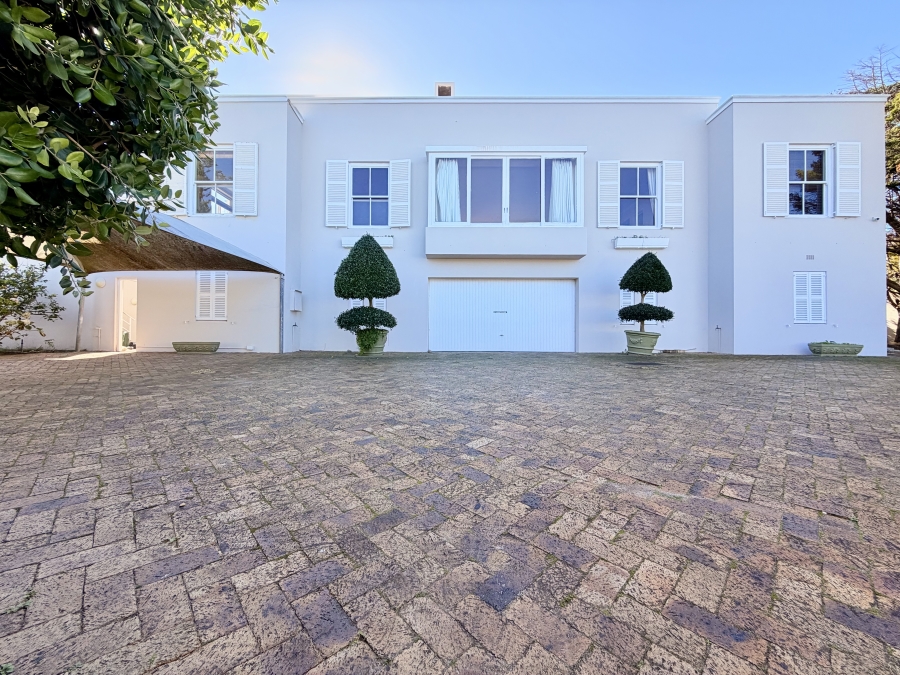4 Bedroom Property for Sale in Voelklip Western Cape